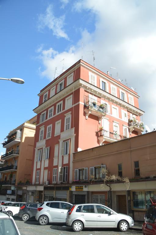 Casa Vacanze Zio Gionni Roma Exterior foto
